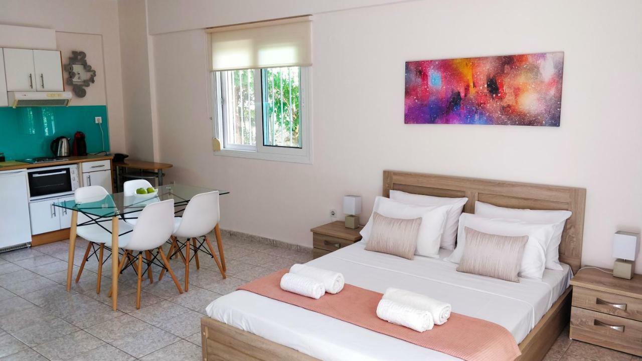 Studio Turquoise Apartment Kalamata Luaran gambar